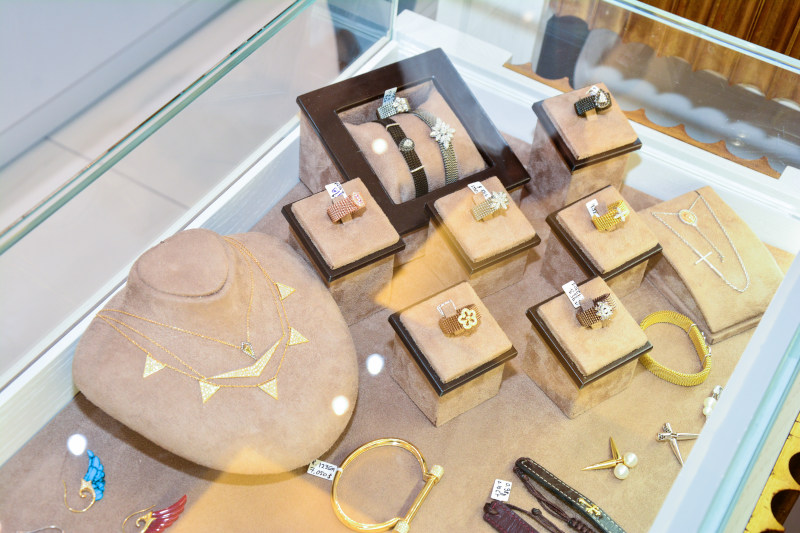 Grand Opening of Jeanette Saade Jewelry Shop